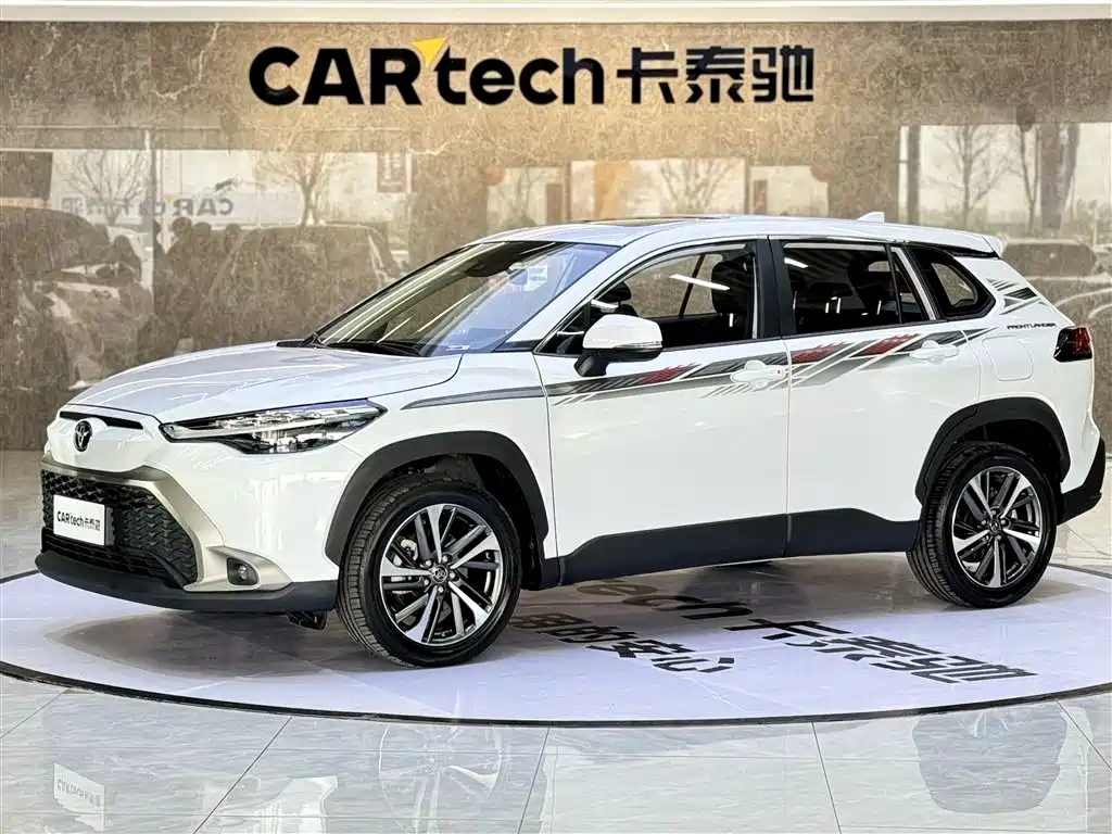Toyota Frontlander 2022 2.0L CVT Luxury PLUS Edition