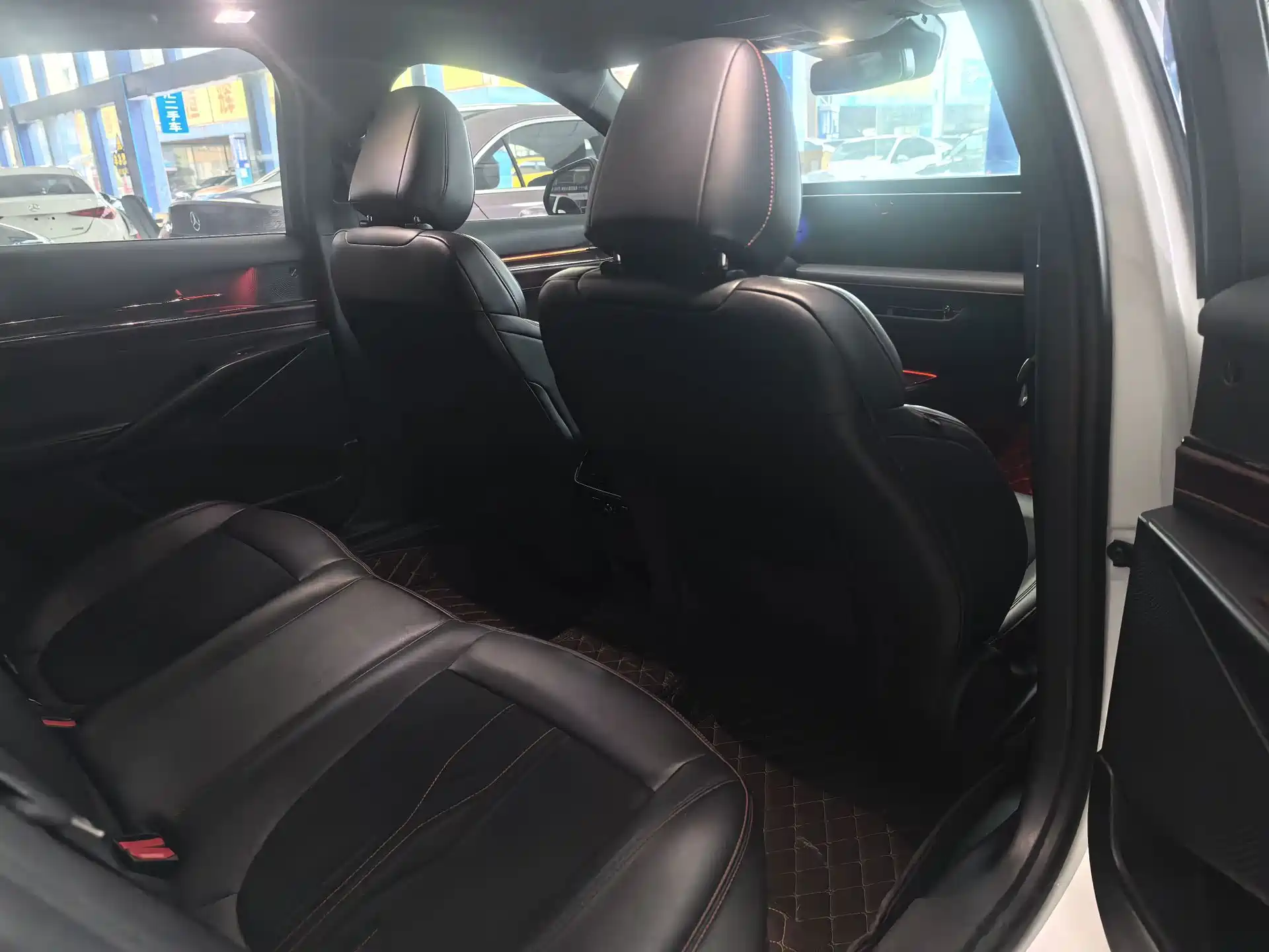 Фото 5 - Ford Mondeo