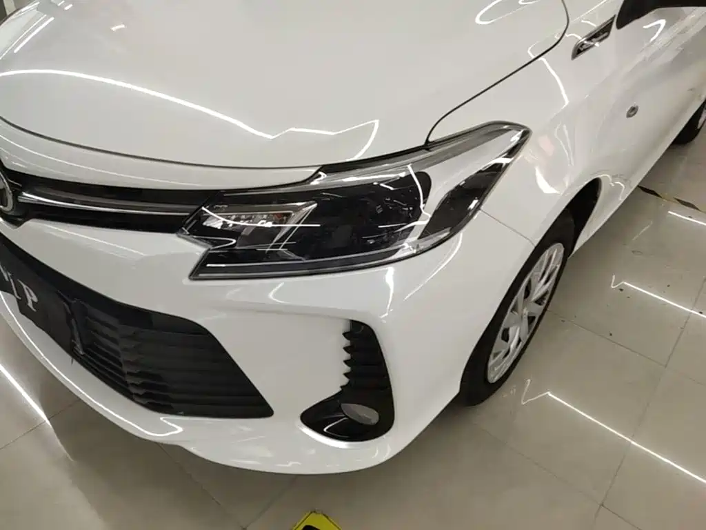 Фото 18 - Toyota Vios