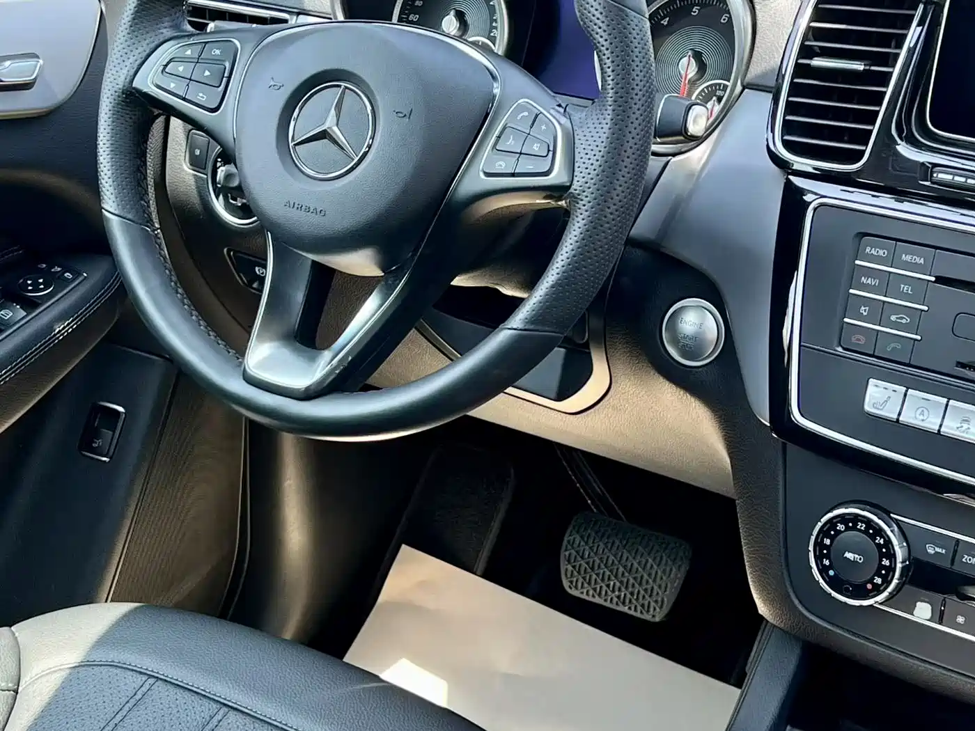 Mercedes-Benz GLE 2016 GLE 320 4MATIC Dynamic фото 8