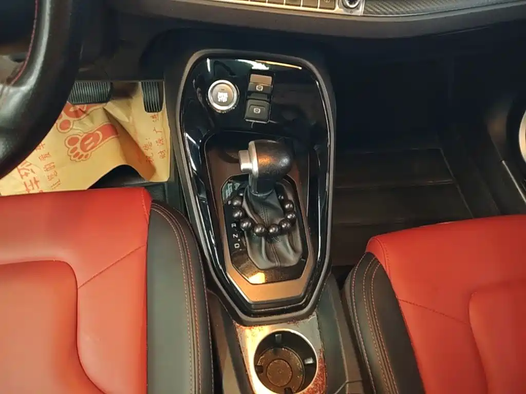 Haval H2s 2018 2018 Red Label 1.5T DCT Smart Elite Type