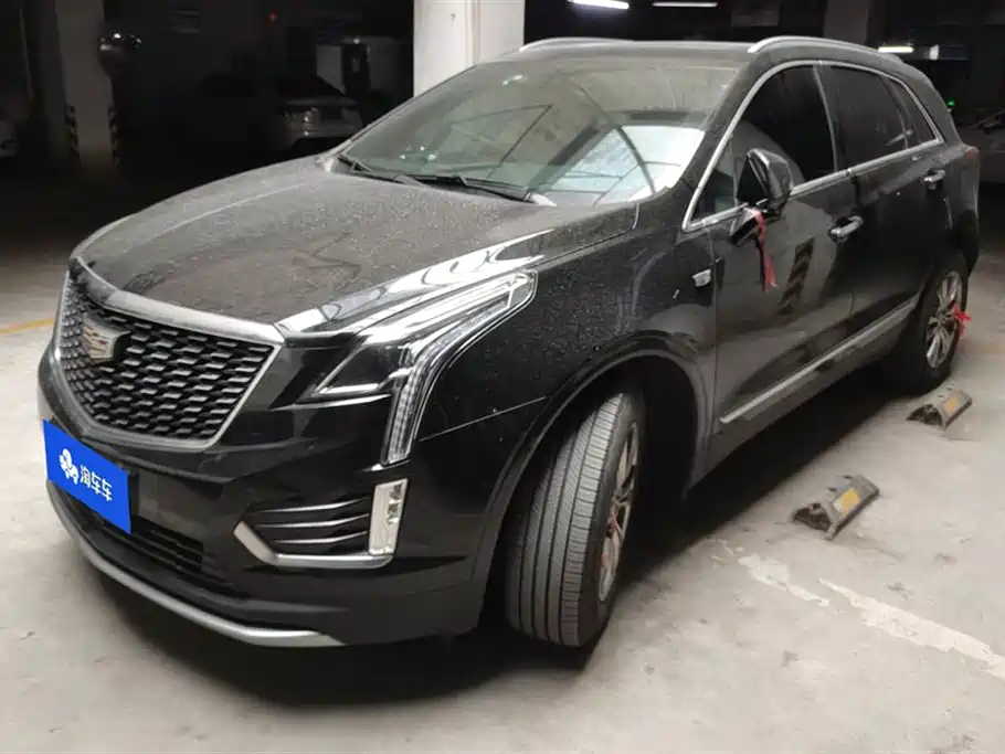CADILLAC XT5