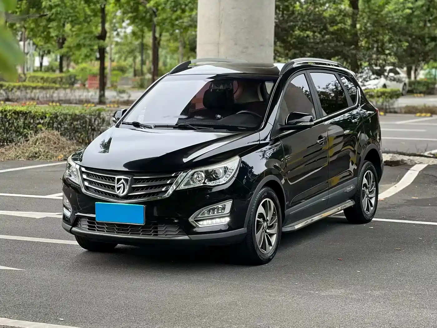 Baojun 560 2016 2016 1.5T Manual Luxury