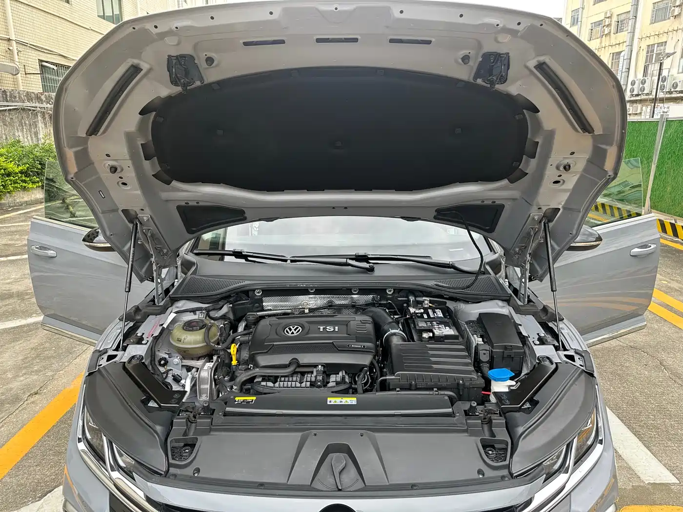 Volkswagen FAW-Volkswagen CC 2021 Shooting Brake 380TSI Hunter Heart Edition фото 16