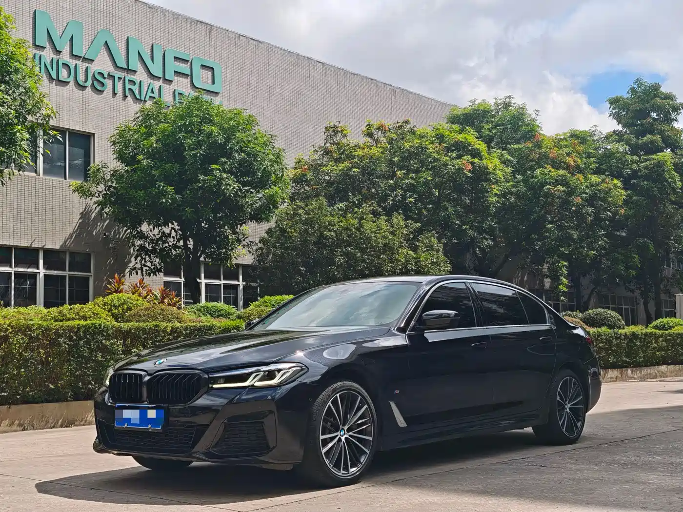 Фото 1 - BMW 5 Series