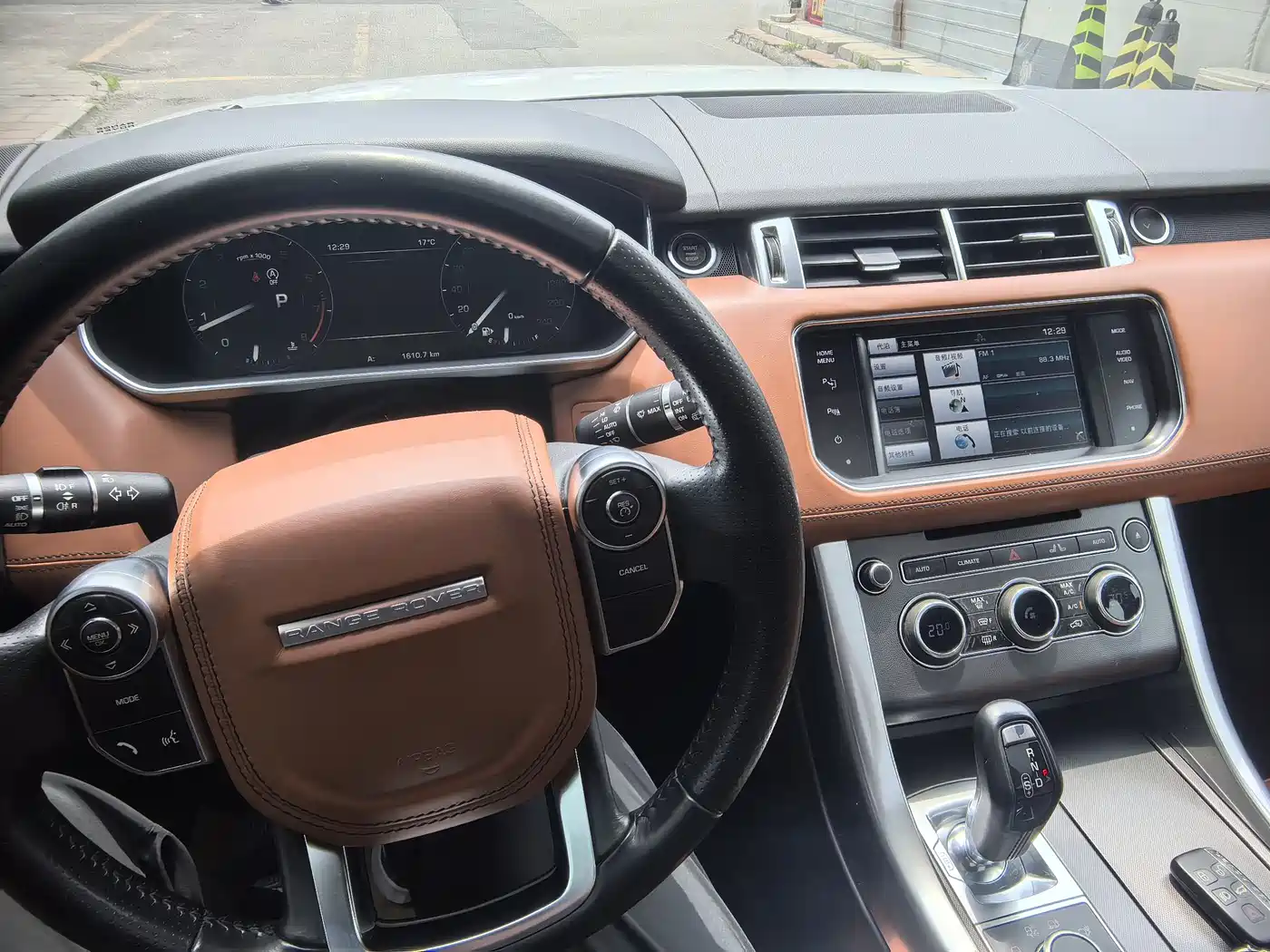 Land Rover Range Rover Sport 2014 3.0 SC V6 HSE DYNAMIC фото 17