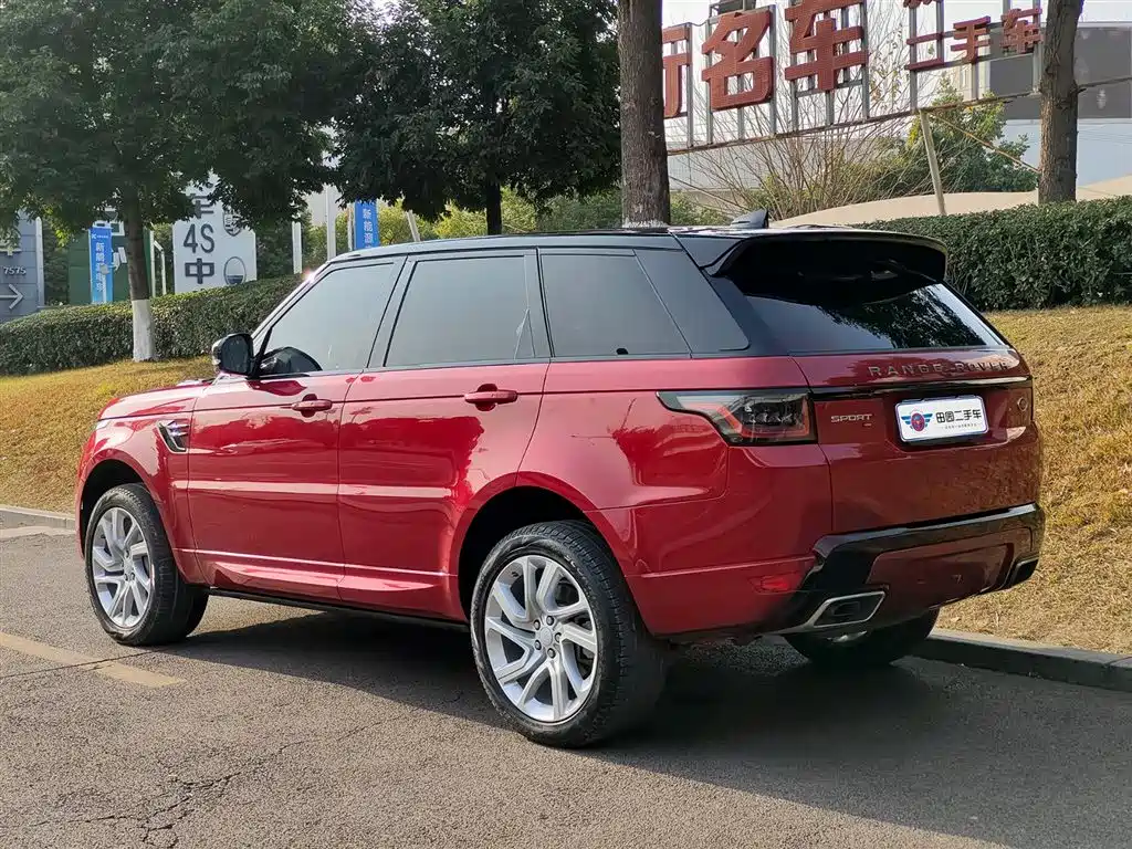 Land Rover Range Rover Sport 2019 3.0 L6 HSE DYNAMIC фото 4