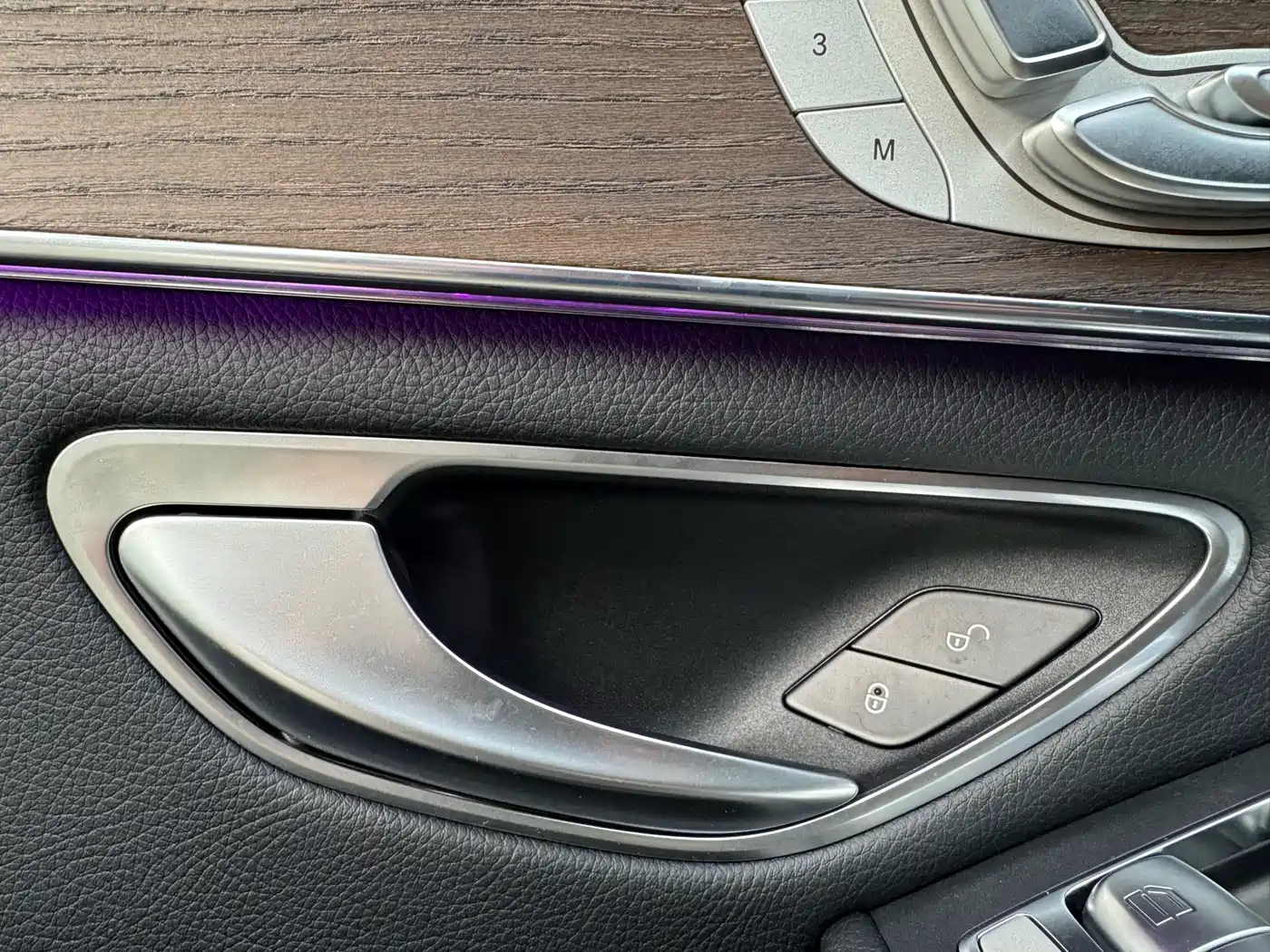 Mercedes-Benz GLC 2022 Model GLC 260 L 4MATIC Luxury Edition фото 12