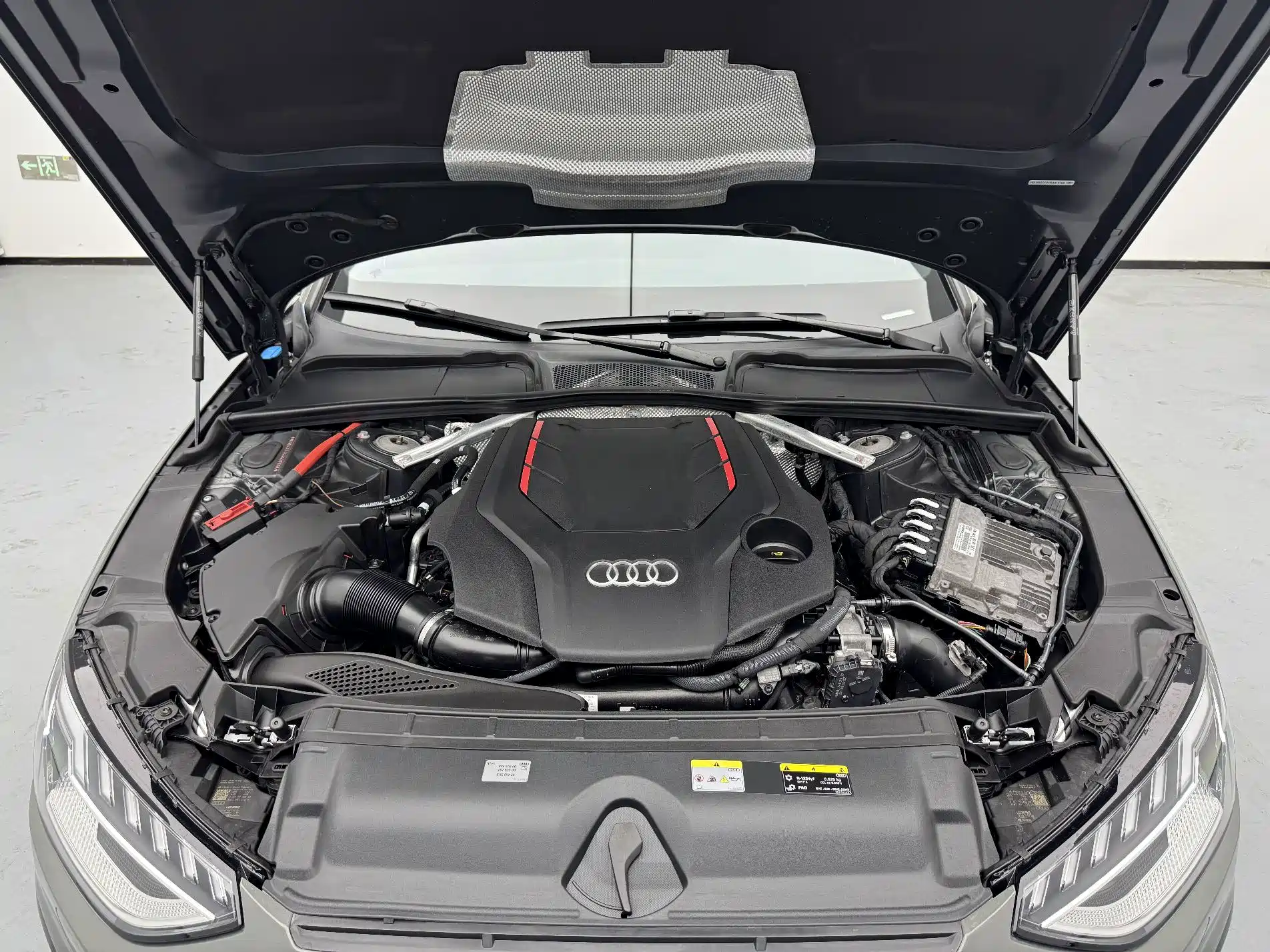 Фото 7 - Audi S4