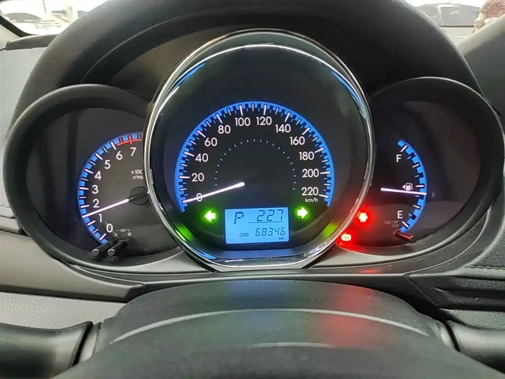 Toyota Vios 2017 1.5L CVT Pioneer фото 12