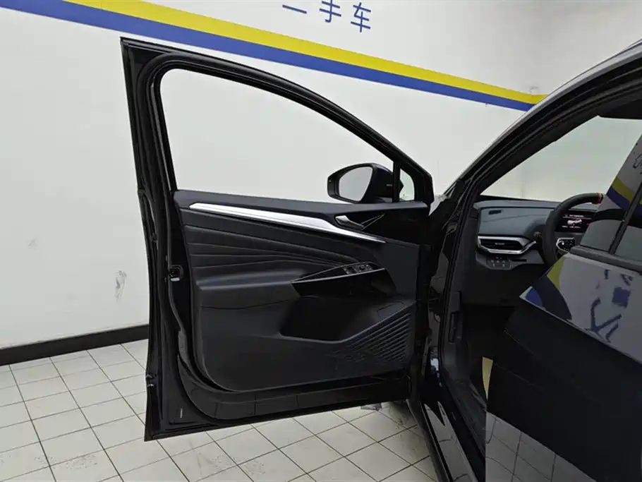 VOLKSWAGEN ID.4 CROZZ