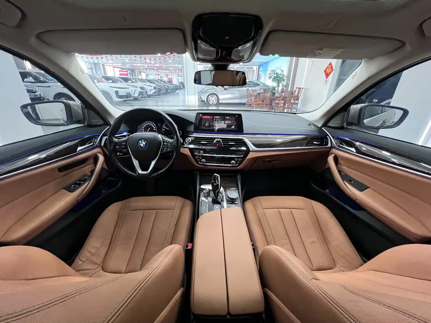 BMW 5 Series 2018 528Li Launch Special Edition фото 13