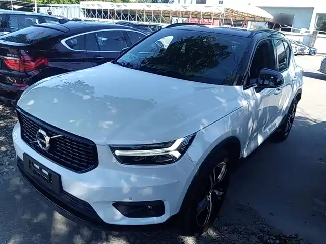  Volvo Volvo XC40 2020 T4 AWD Inscription Sport Edition