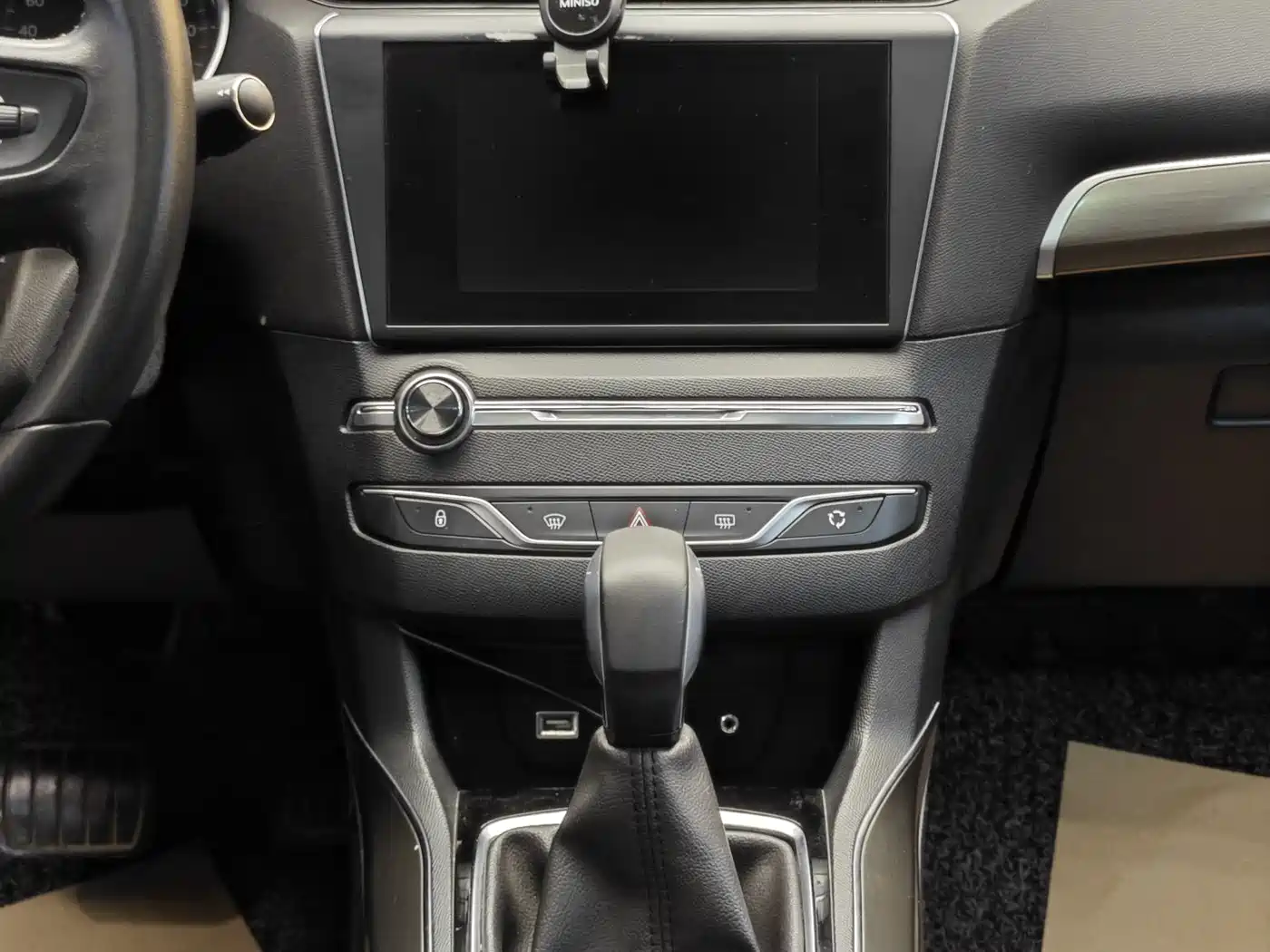 Peugeot 408 2016 1.6T Automatic Luxury Edition фото 18
