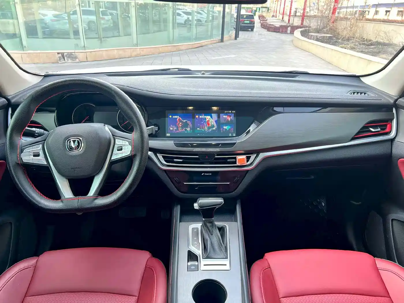 Changan CS35 PLUS 2019 2019 1.4T DCT Cool Connect Blue Whale Edition