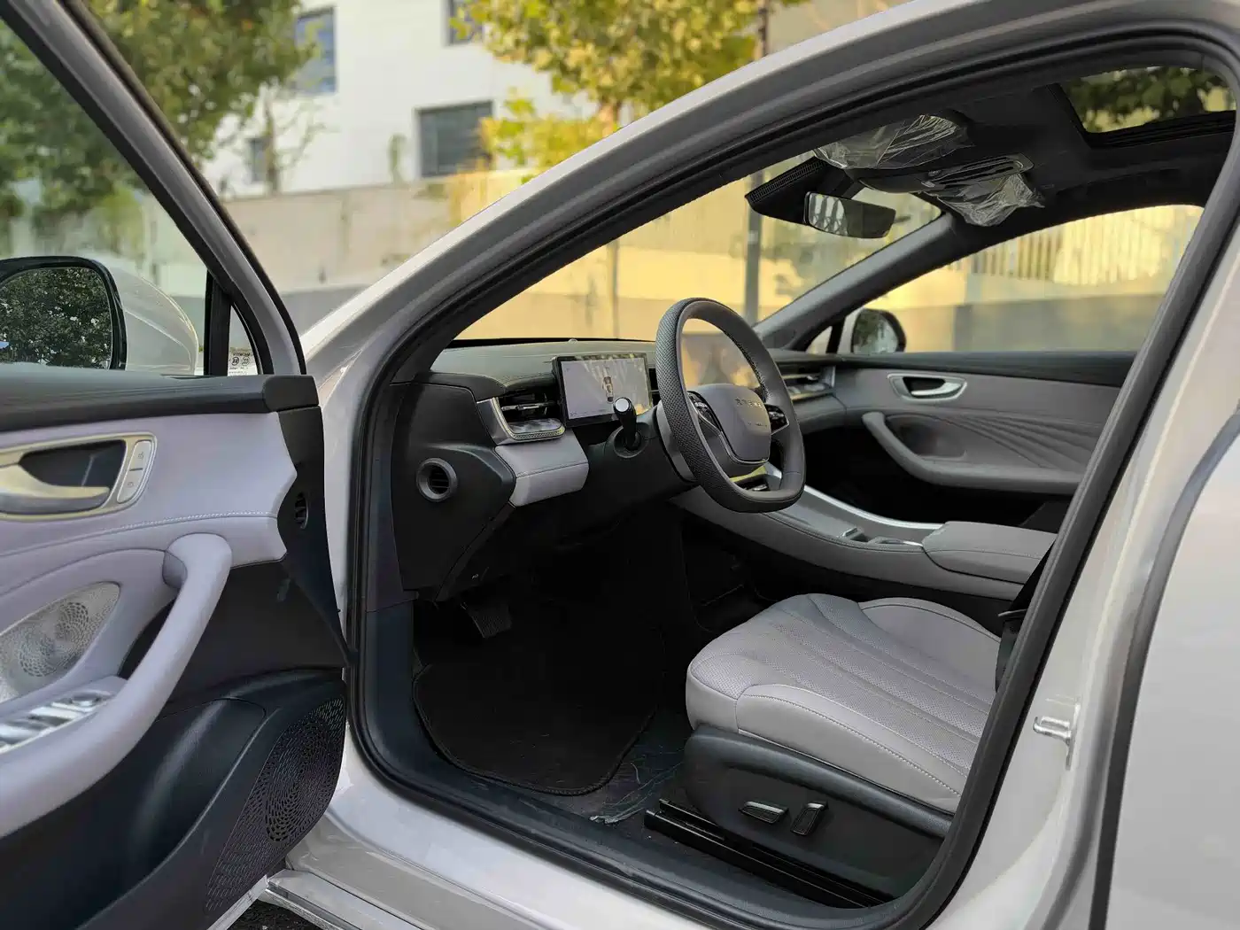 Roewe M7 DMH 2026 2025 1.5T 115km Mid-range