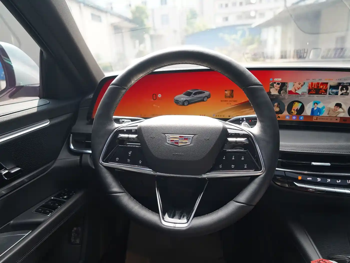 CADILLAC CT6