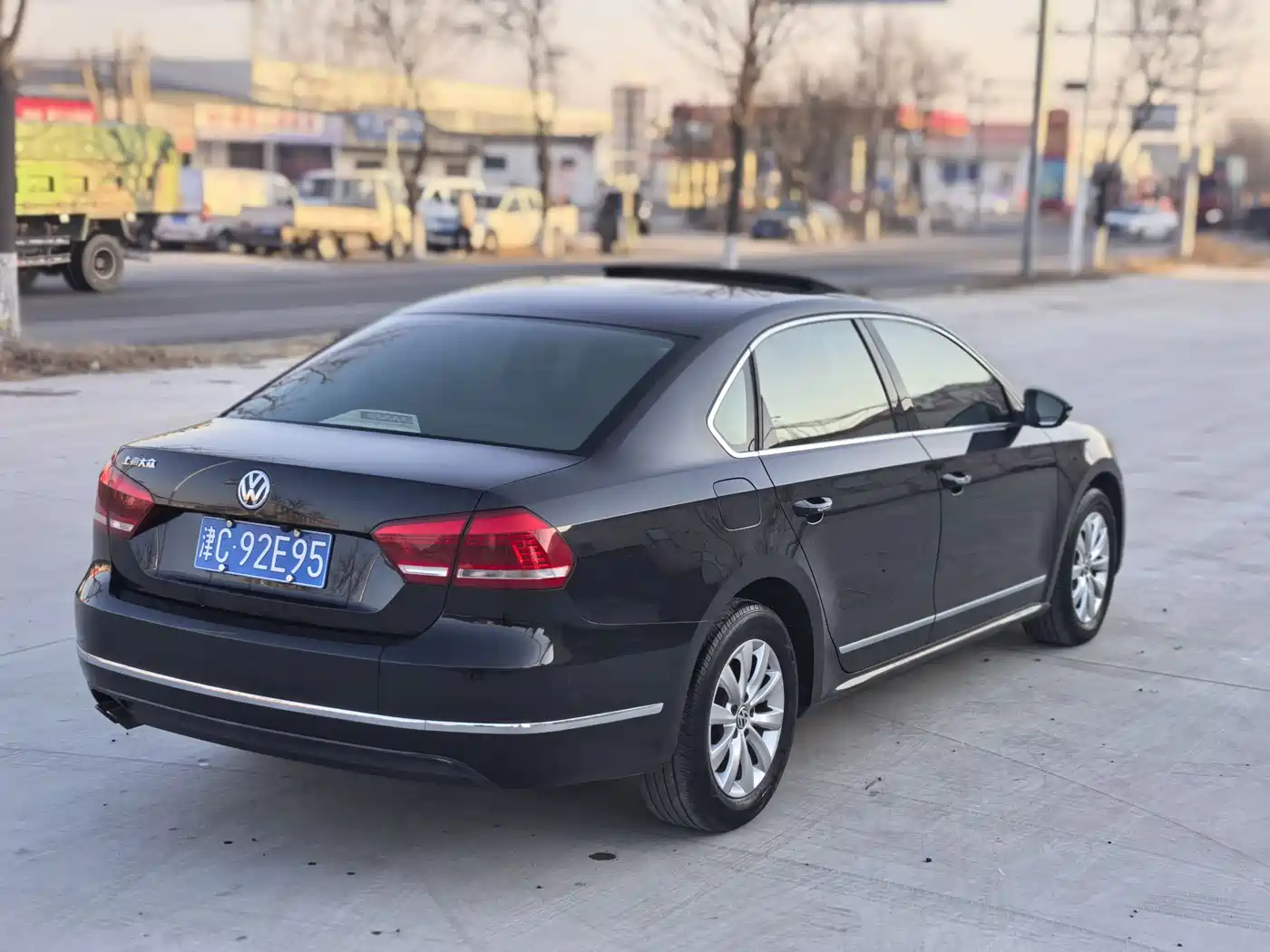 Volkswagen Passat 2013 1.8TSI DSG Zunrong фото 7