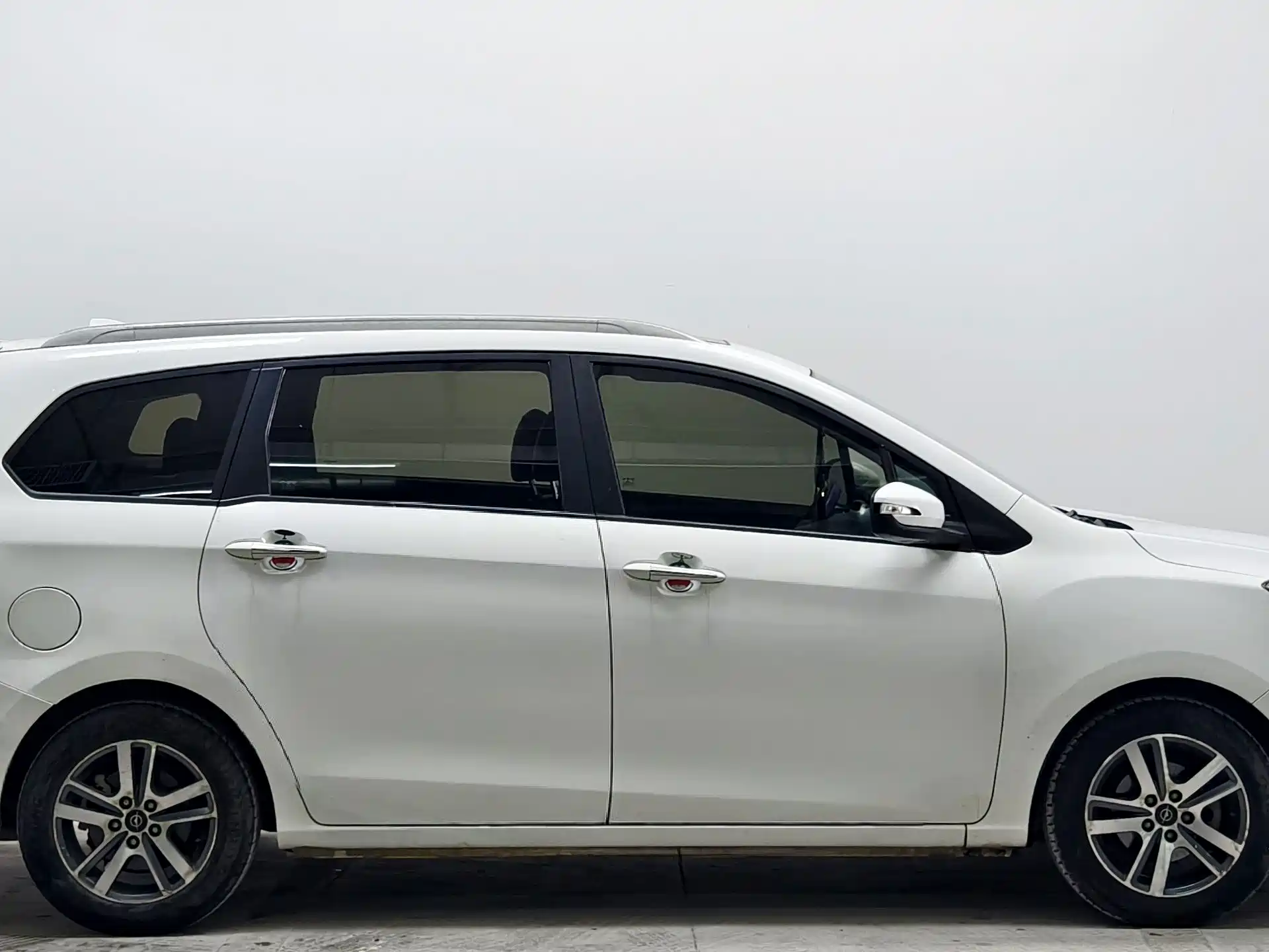 Фото 8 - Haima V70