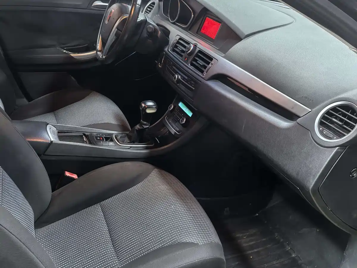 Roewe e550 2017 2016 Exclusive Edition