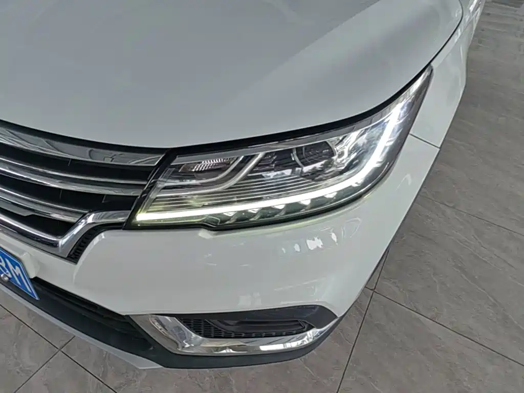 Фото 24 - Roewe RX3
