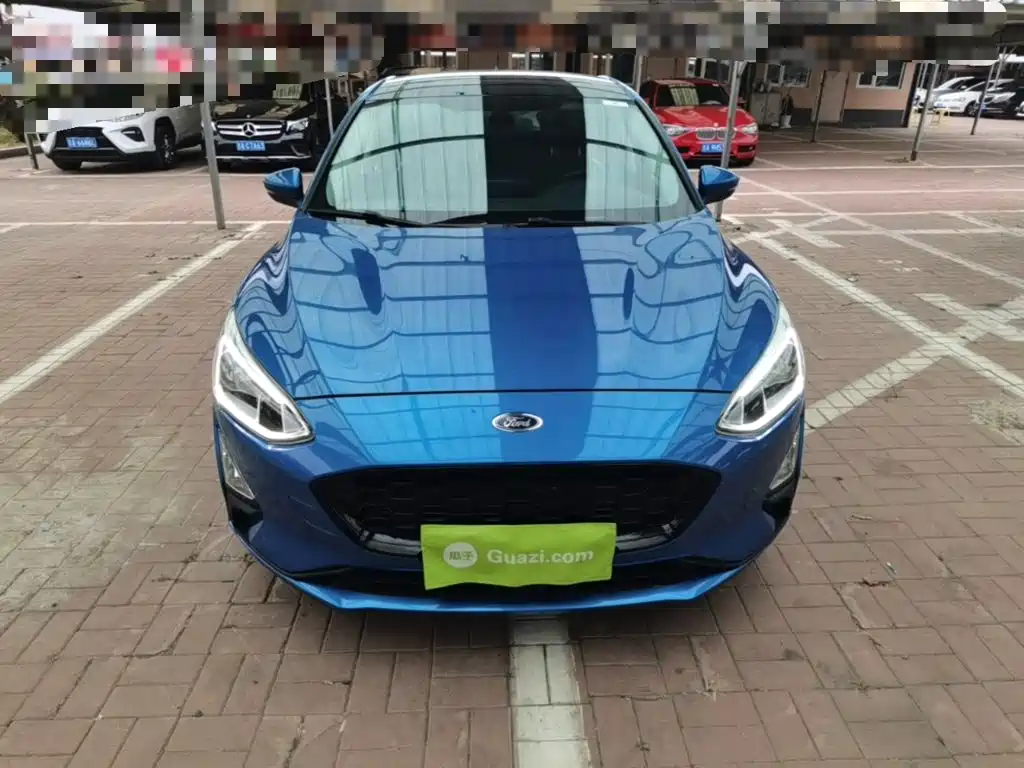 Photo 3 - Ford Focus