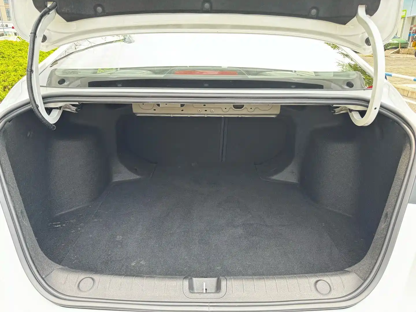 Photo 29 - Geely Binrui
