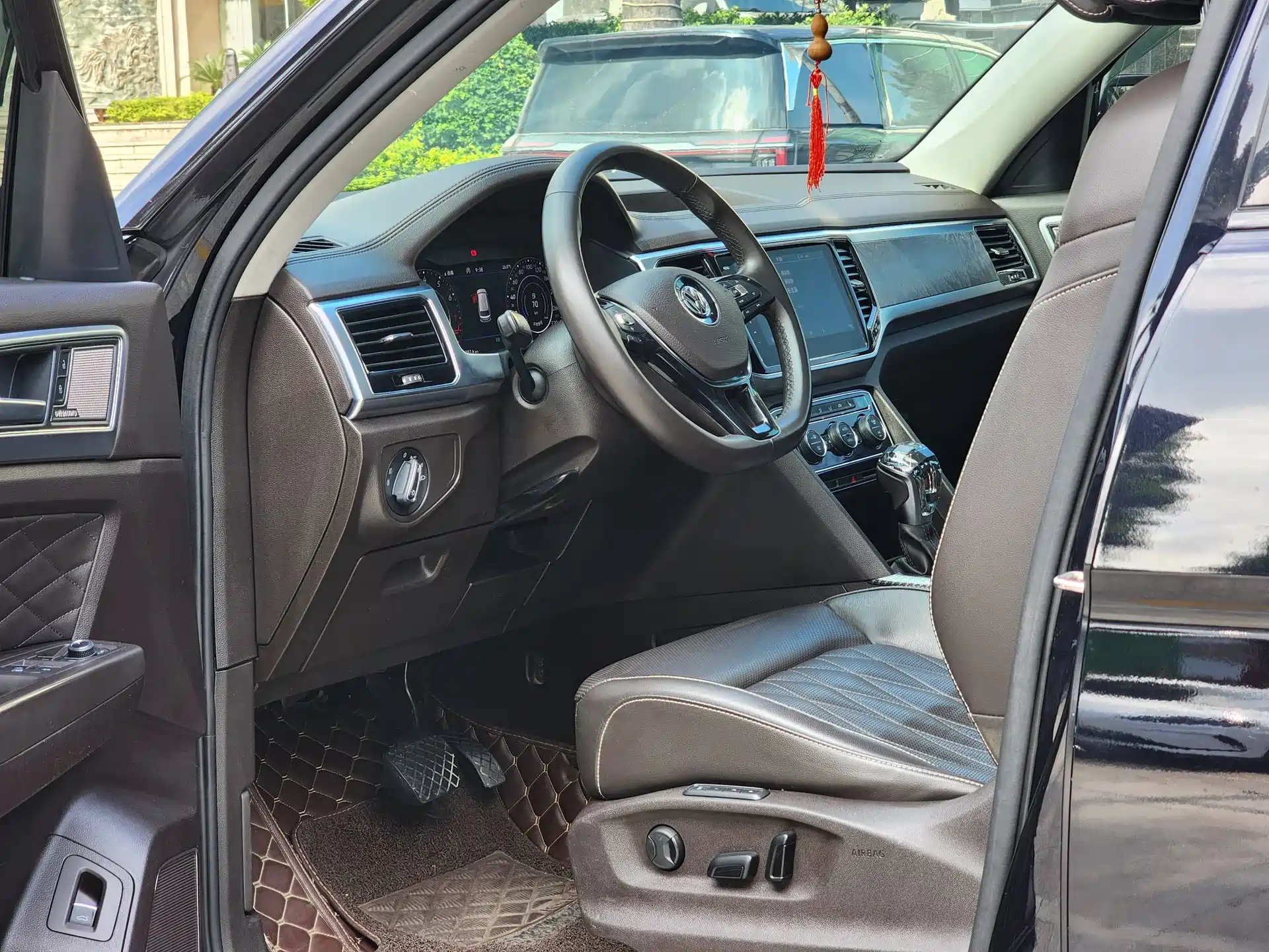 Фото 20 - Volkswagen Teramont