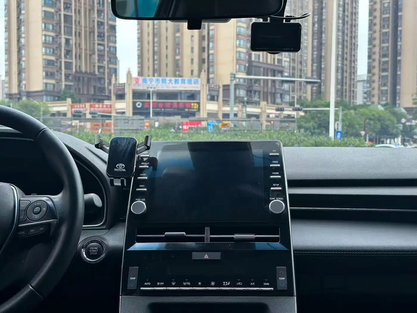 Toyota Avalon 2019 2.0L Luxury Edition (China VI) фото 21