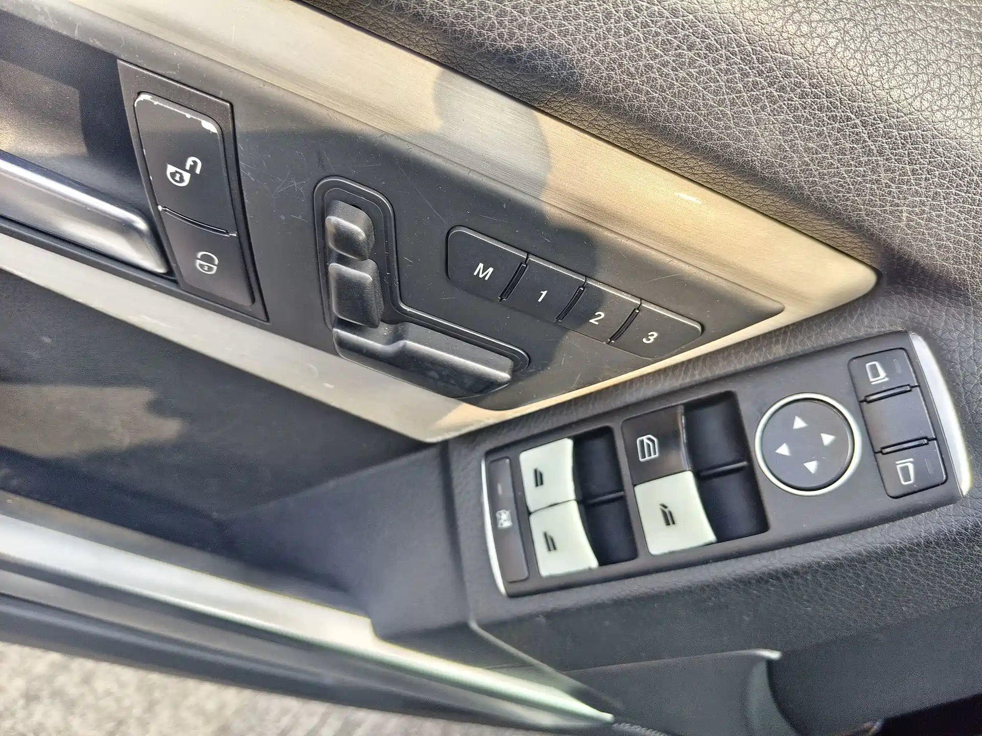 Photo 16 - Mercedes-Benz GLK-Class