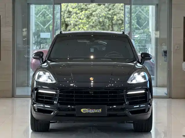 Porsche Cayenne 2019 Cayenne 3.0T — фото 2