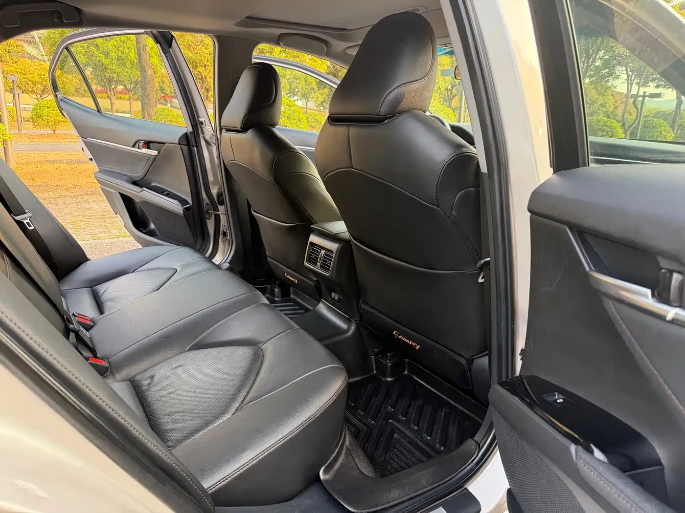 Toyota Camry 2019 2.0G Luxury (China V) фото 15