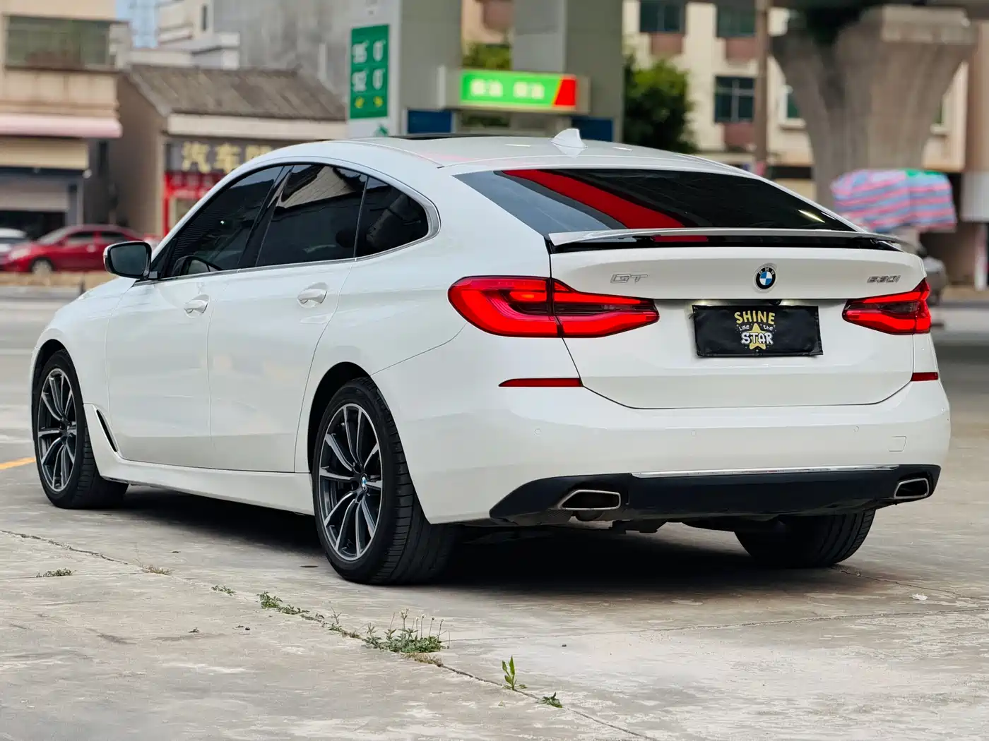 BMW 6 Series GT 2019 630i Luxury Design Package фото 19