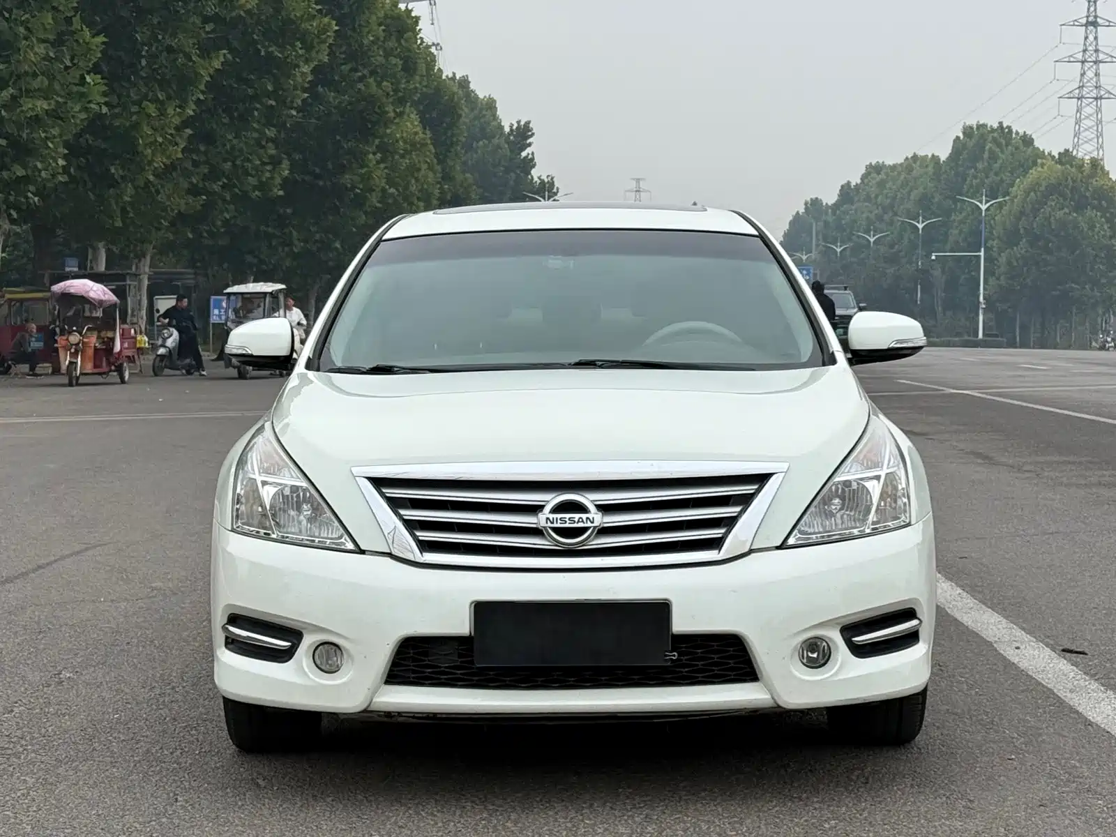 Photo 2 - Nissan Teana