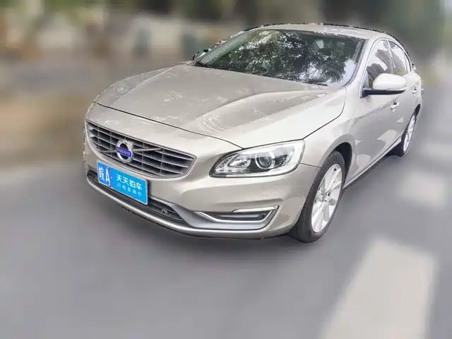 Volvo S60 2016 S60L T4 Wisdom Edition — фото 1