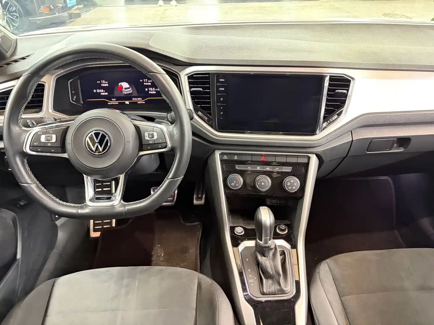 Volkswagen T-ROC 2022 280TSI DSG 2WD R-Line Pro PLUS фото 5