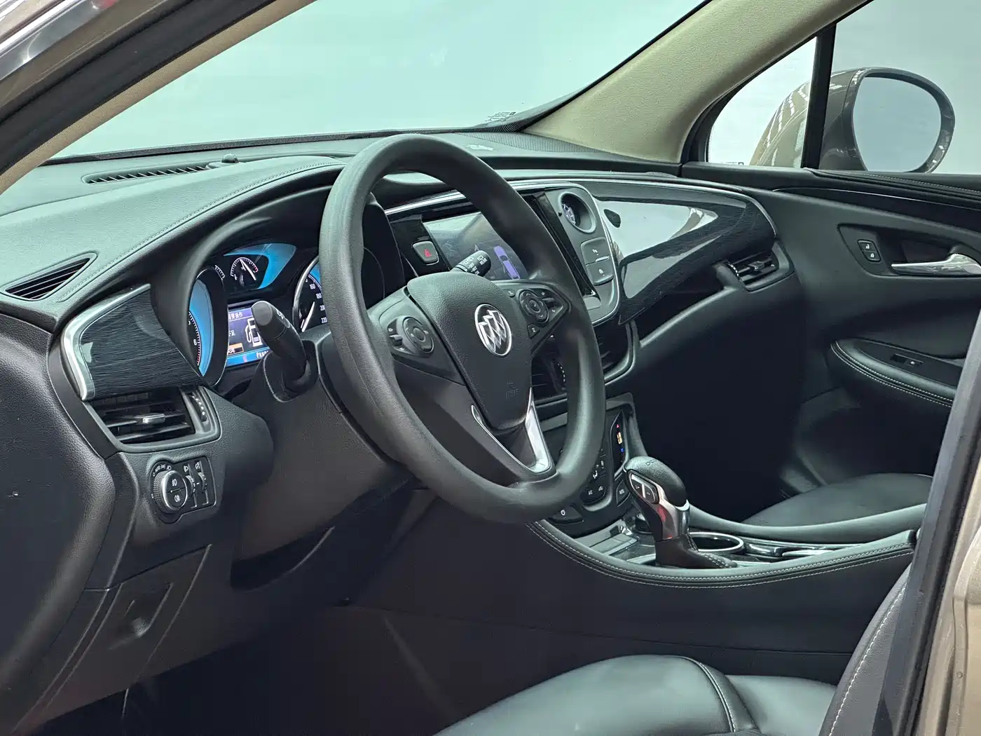 Buick Envision Plus 2017 20T FWD Premium фото 14