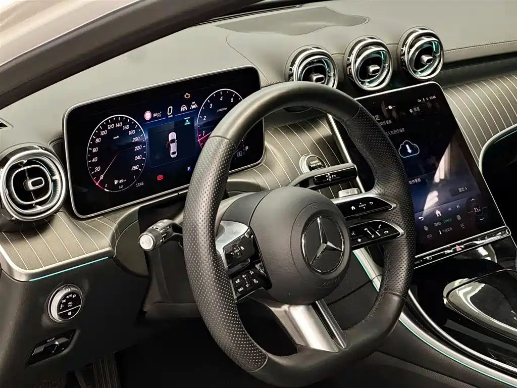 Mercedes-Benz C-Class 2025 C 260 L Night Sport Edition фото 6