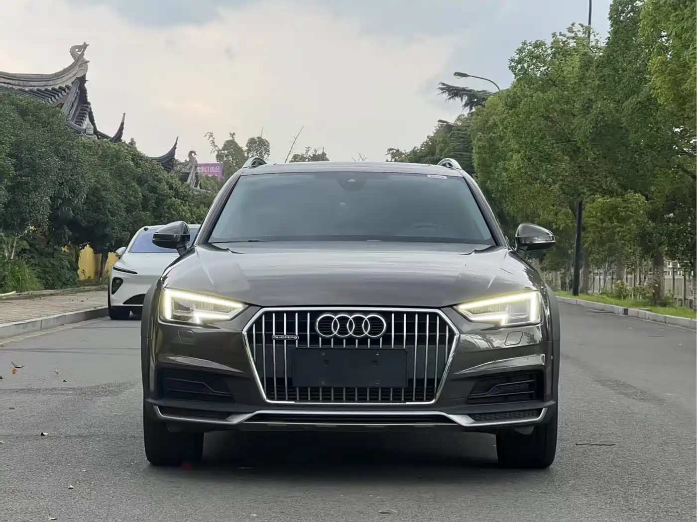 Audi A4 (Import) 2017 45 TFSI allroad quattro Sport фото 2