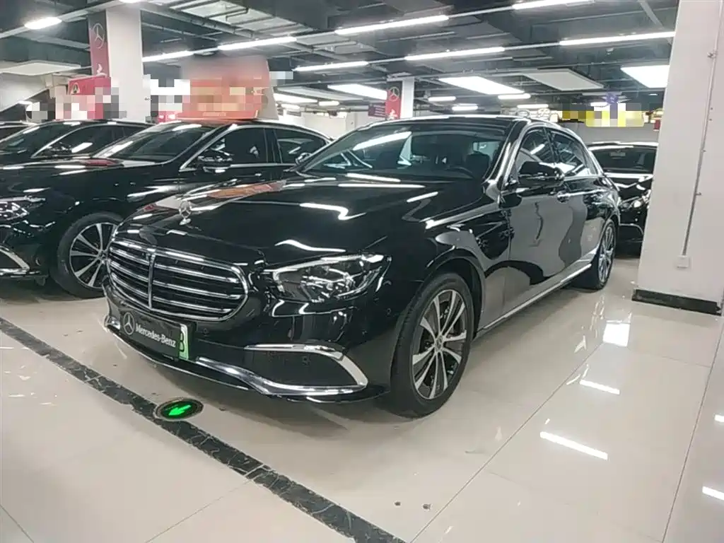Mercedes-Benz E-Class New Energy 2022 Facelift E 350 e L Plug-in Hybrid Sedan фото 2