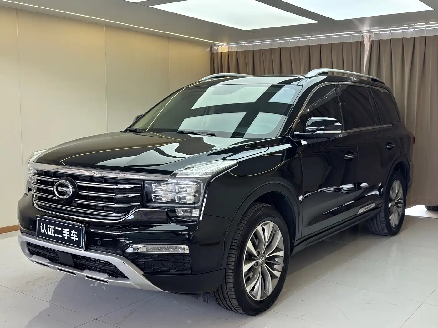 GAC Trumpchi Trumpchi GS8 2017 — пригон из Китая