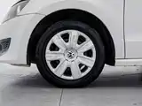 صورة 17 - Volkswagen Polo