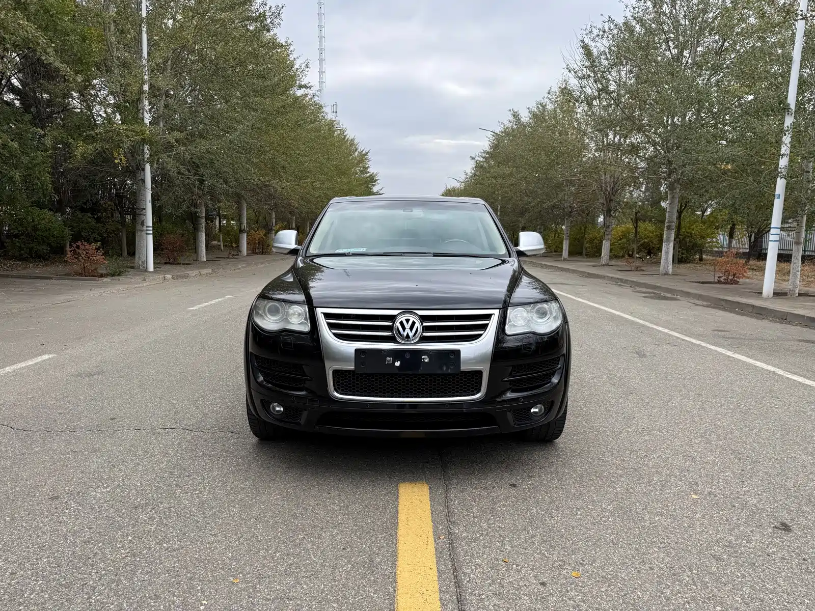 Фото 2 - Volkswagen Touareg
