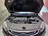 Фото 20 - Geely Vision