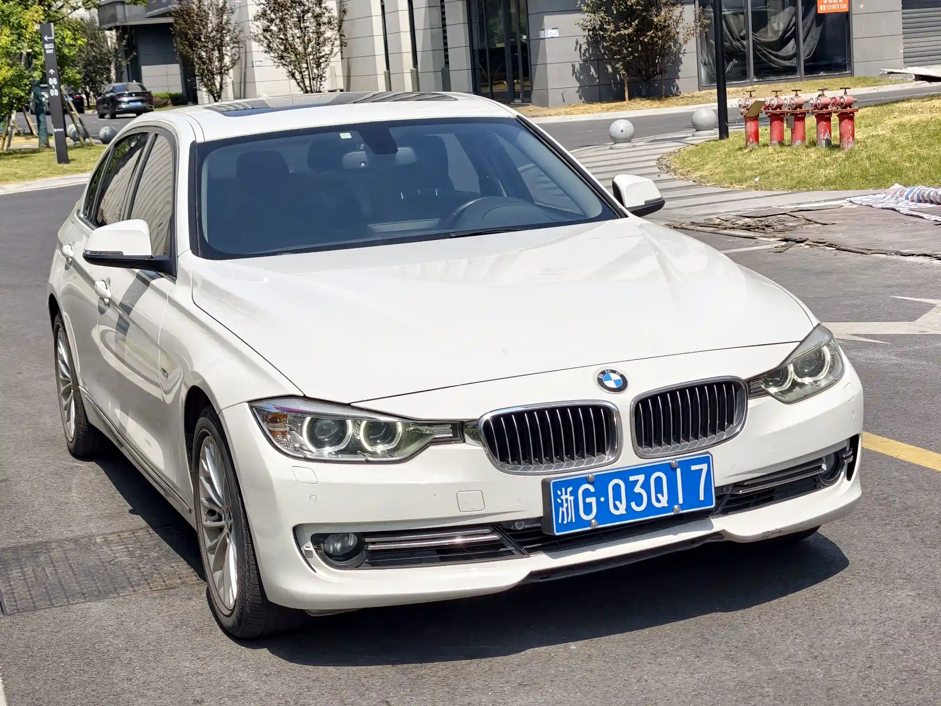 Фото 7 - BMW 3 Series