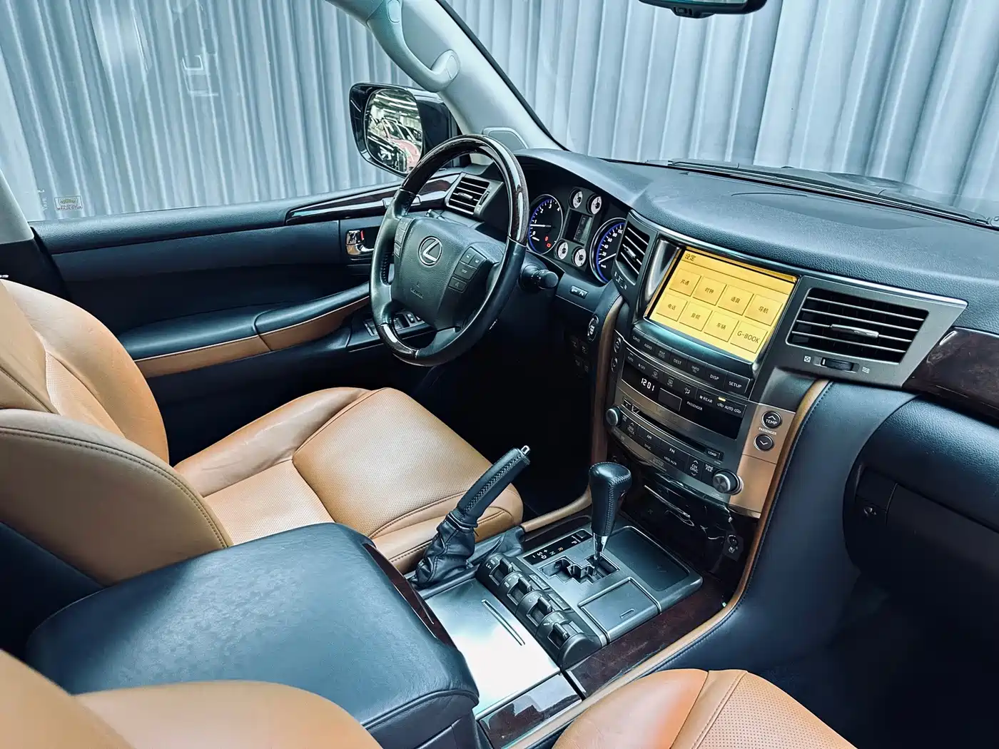 Lexus LX 2011 2009 570