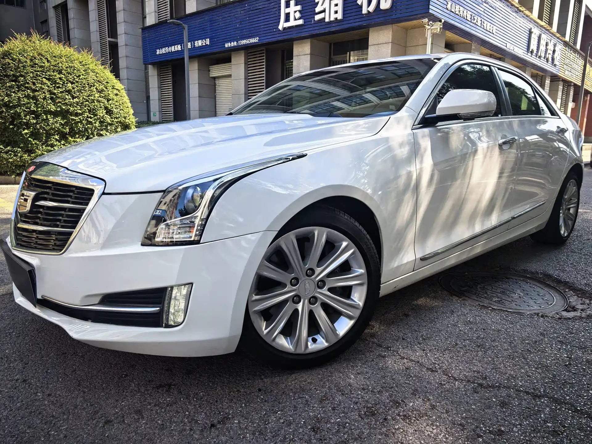 صورة 2 - Cadillac ATS-L