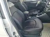 Фото 25 - Baojun 560