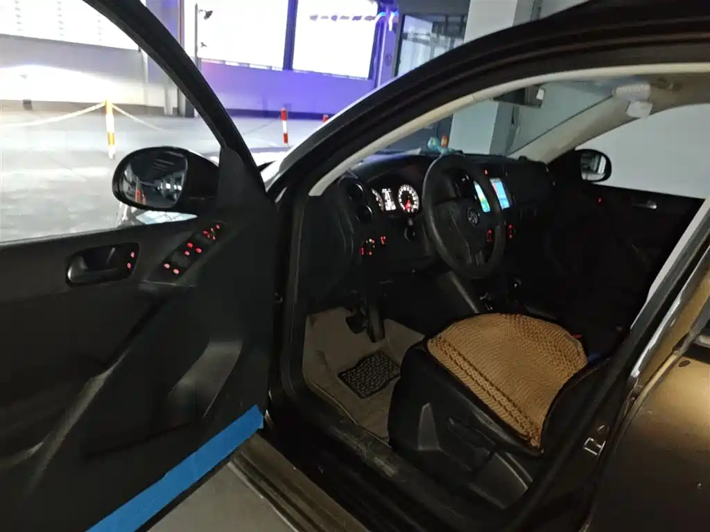 Volkswagen Tiguan 2013 1.8TSI Auto 2WD Trend Edition фото 16