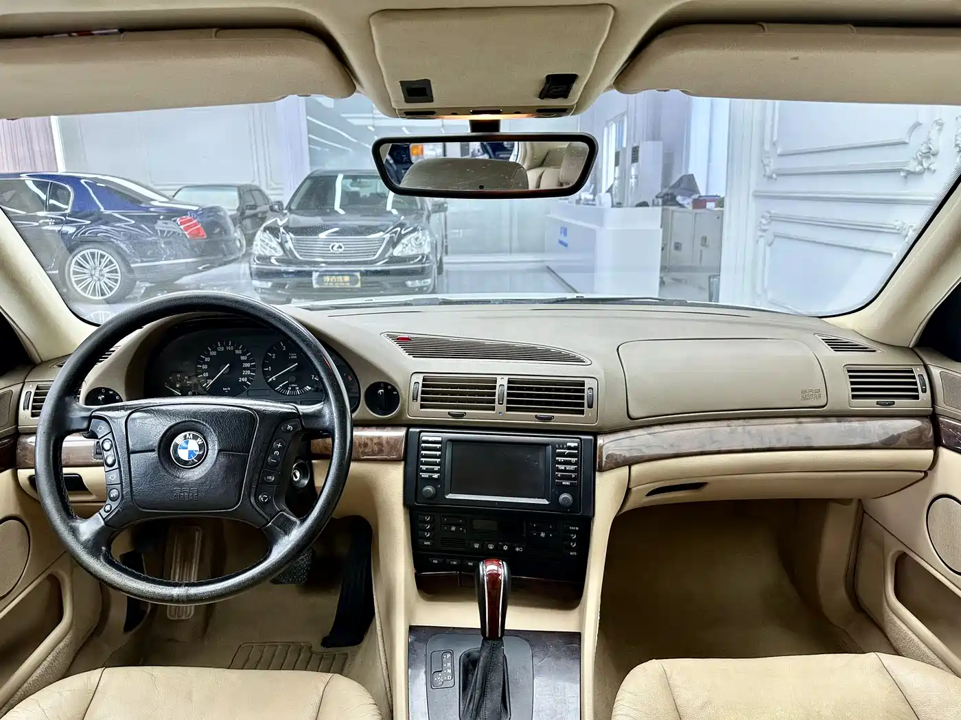 BMW 7 Series 2001